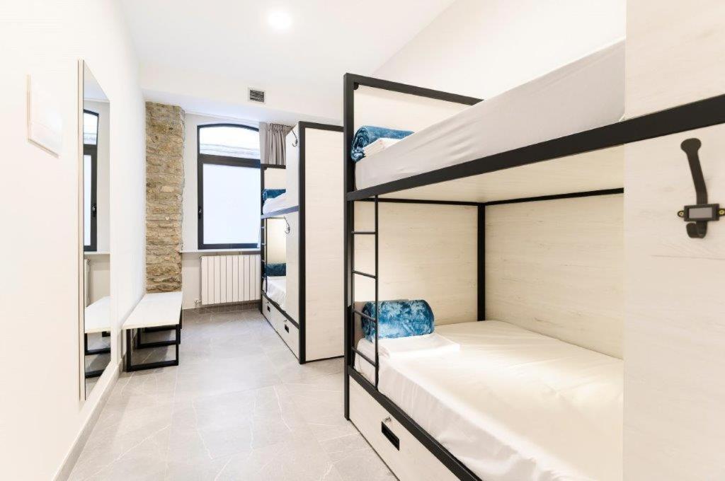 Logune Rooms Vitoria-Gasteiz Eksteriør billede